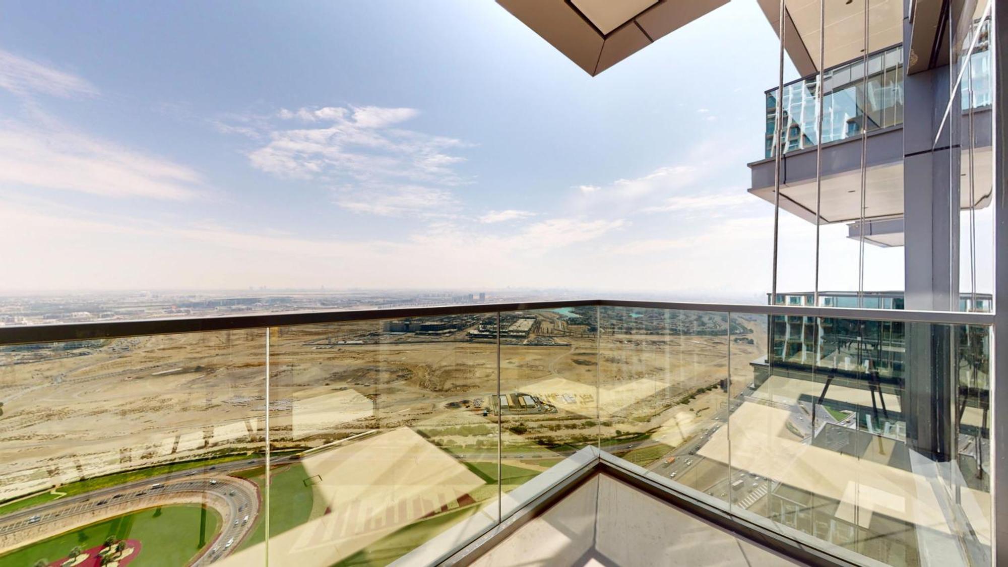 Apartment Fam Living - Nobles Tower Retreat With Stunning Meydan Views *